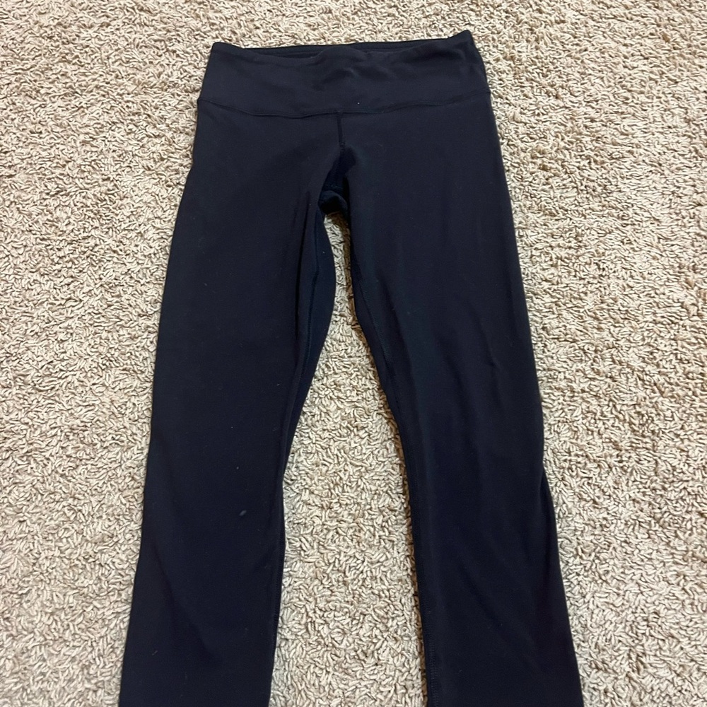 Lululemon Black capri leggings (size 2)